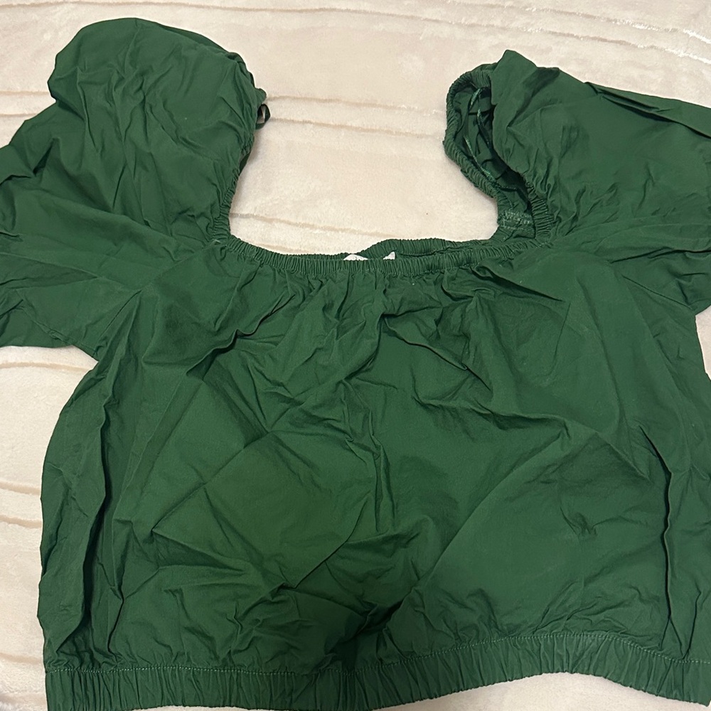 Elegant Green Puff Sleeve Top